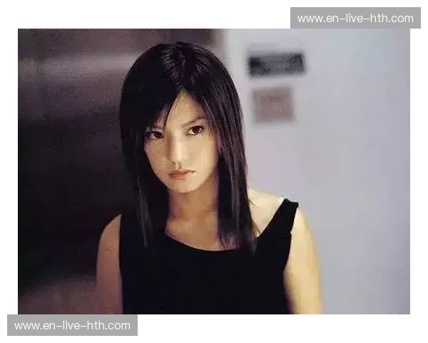 VS狂热：定义时代的性感，重塑内心的天使